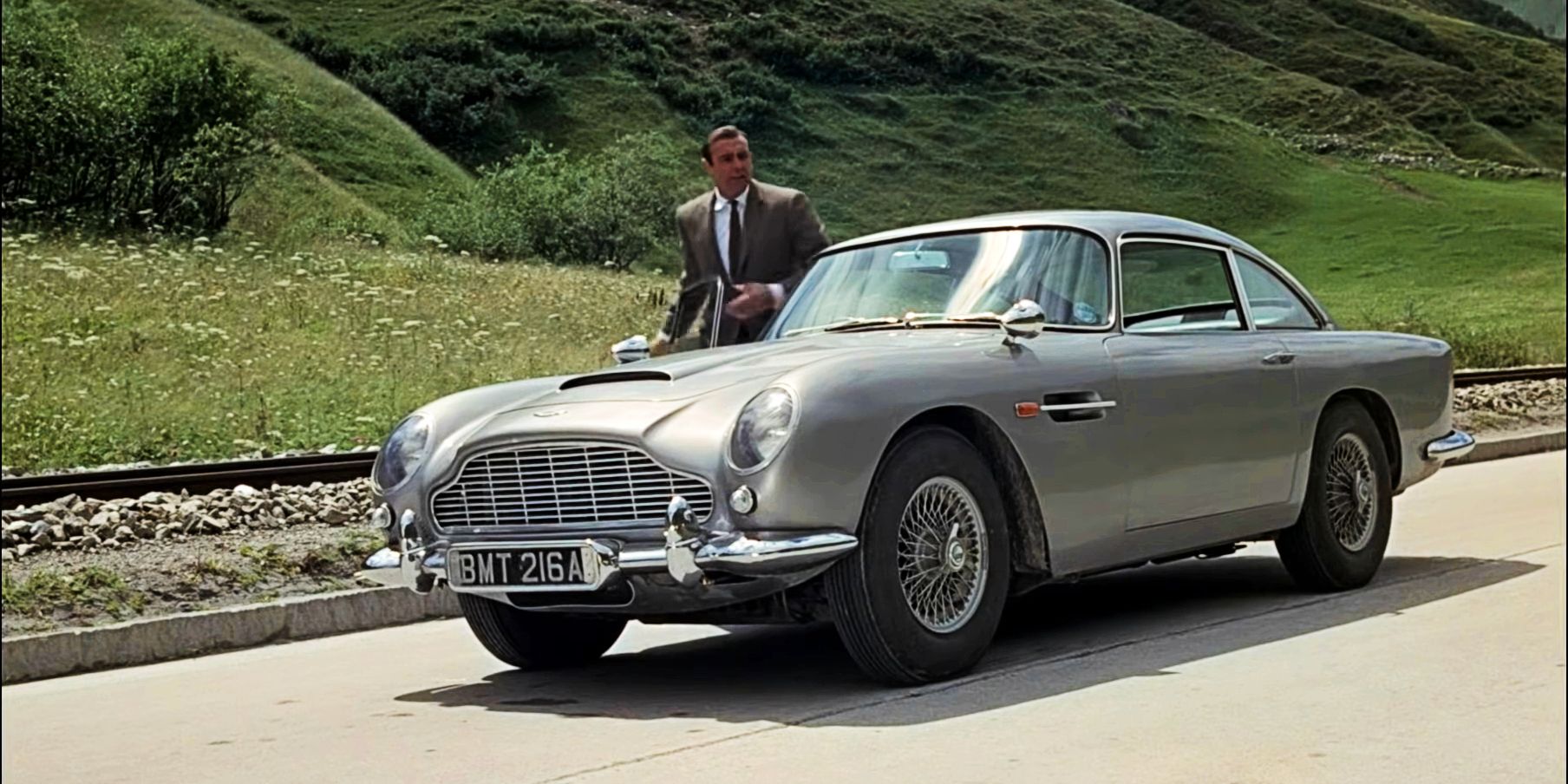 El buscador de Aston Martin robado de James Bond trabajó en el caso durante 14 años
