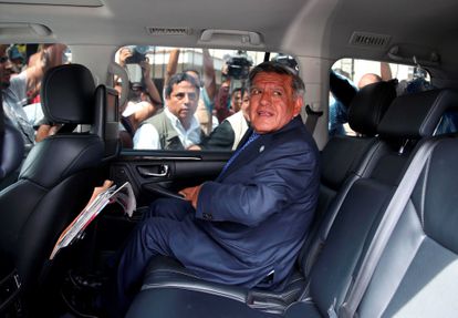 El rechazo a la sentencia por difamación contra un periodista aumenta en Perú