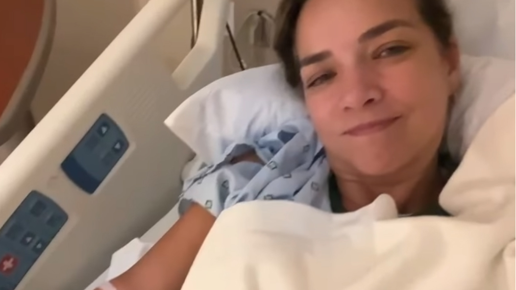 En video: Adamari López revela que estuvo hospitalizada por COVID-19