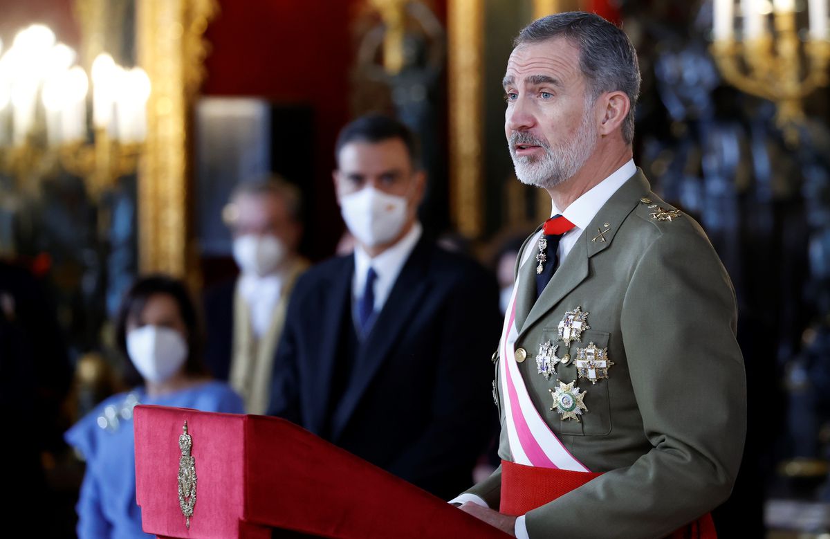 Felipe VI homenajea a las víctimas de  ETA en el décimo aniversario del fin de la violencia terrorista