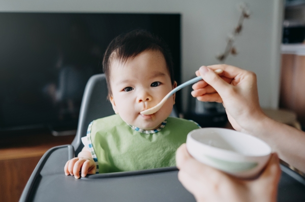 La empresa de entrega de alimentos para bebés Yumi alimentó con cuchara otros $ 8 millones en fondos estratégicos