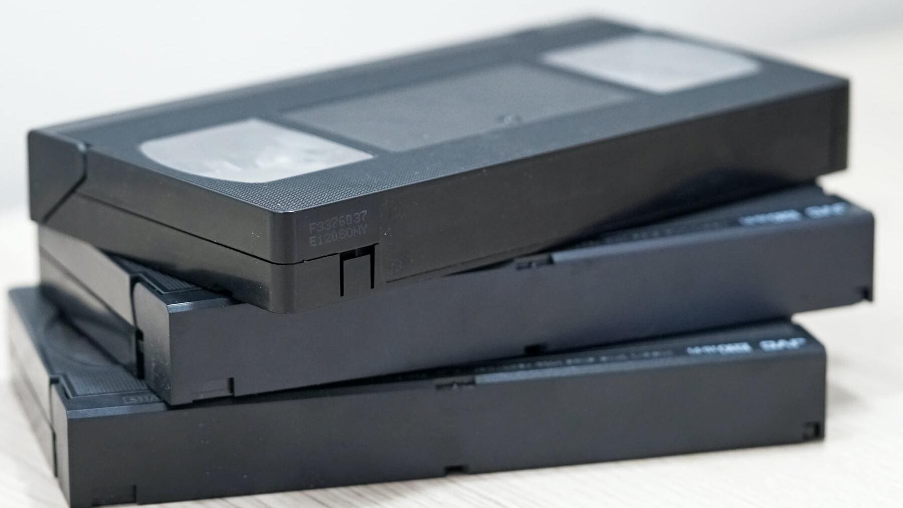 Las cintas VHS que tienes cogiendo polvo pueden valer una fortuna
