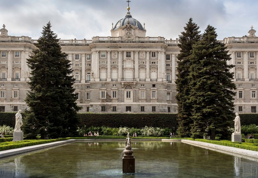 Las leyendas más oscuras del Palacio Real de Madrid