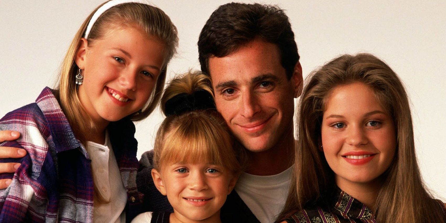Mary-Kate y Ashley Olsen rinden homenaje a Bob Saget, coprotagonista de Full House