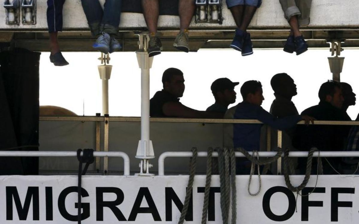 Más de 1,800 migrantes murieron en el Mediterráneo durante 2021