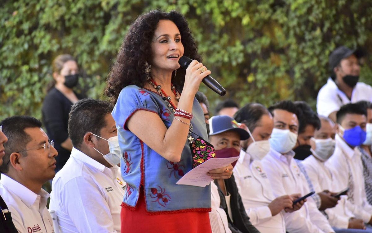 Oaxaca: Senadora Susana Harp da positivo a Covid-19