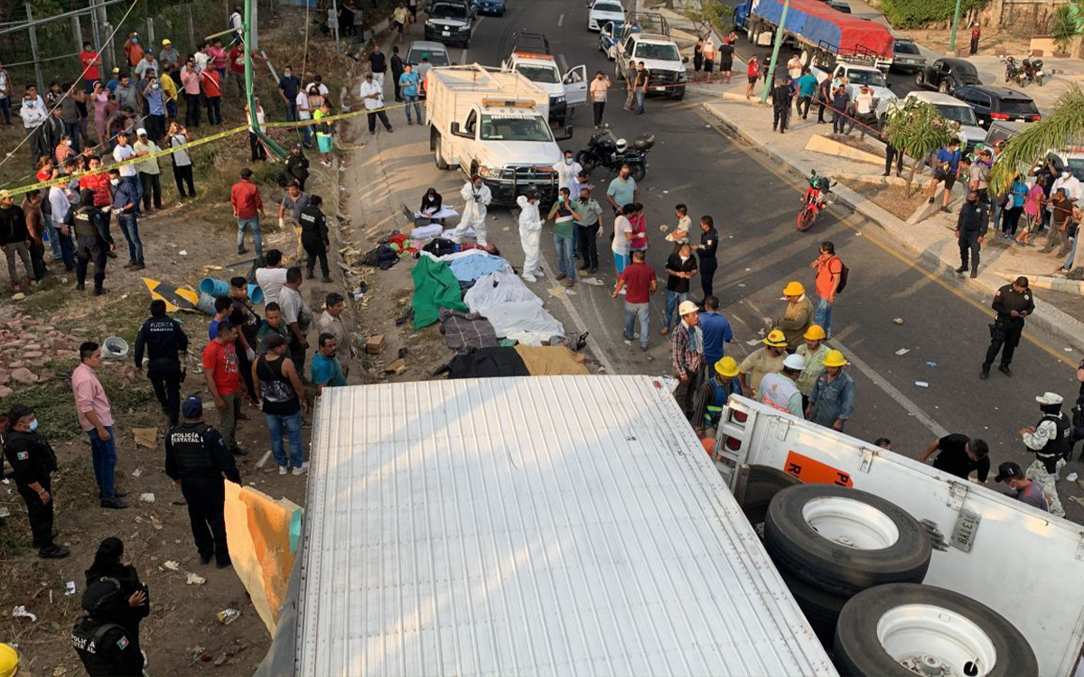 Repatrian cuerpos de cinco migrantes dominicanos fallecidos en accidente de tráiler en Chiapas