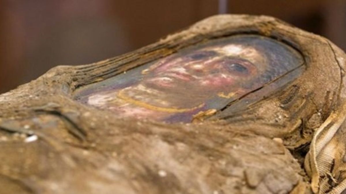 Sorprendente descubrimiento de una momia egipcia gracias a los rayos X