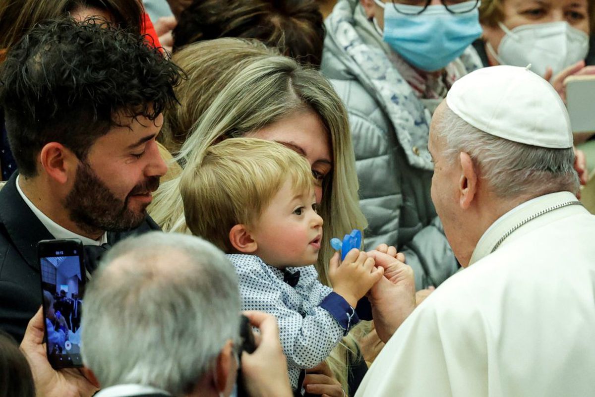 El Papa, los hijos y los animales de compañía
