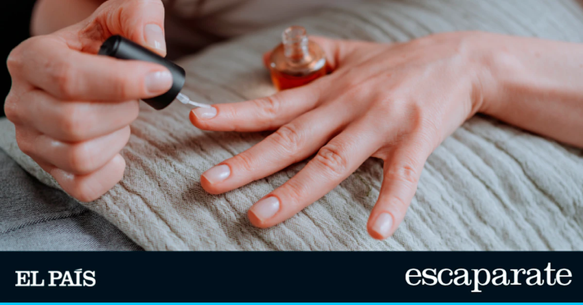 ‘Magic Remover’: el quitaesmalte de uñas rápido y eficaz para retirar la manicura semipermanente