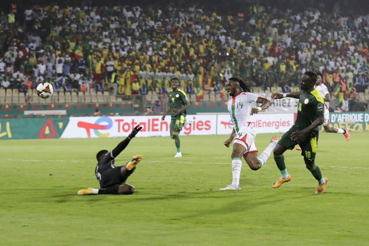 Mané guía a Senegal hasta la final de la Copa de África