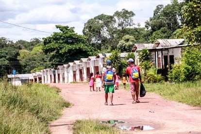 La vida comunitaria en Betania Topocho se transformó tras la llegada del ELN. Habitantes aseguran que las autoridades han cedido su autoridad a los irregulares.
