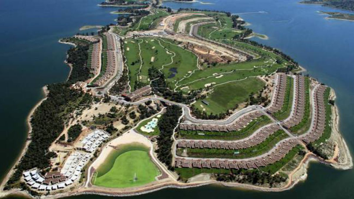 El Supremo ordena demoler todas las viviendas, el hotel y el campo de golf del complejo de lujo de Valdecañas