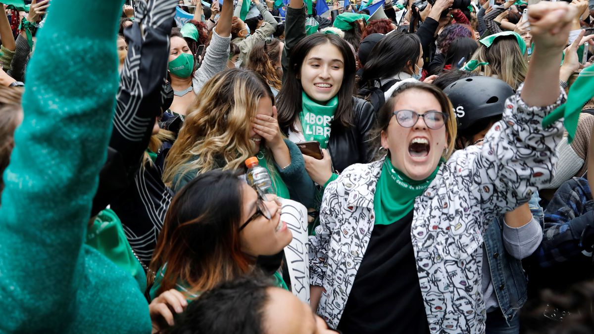 América Latina celebra la despenalización del aborto en Colombia como “un triunfo de las mujeres”