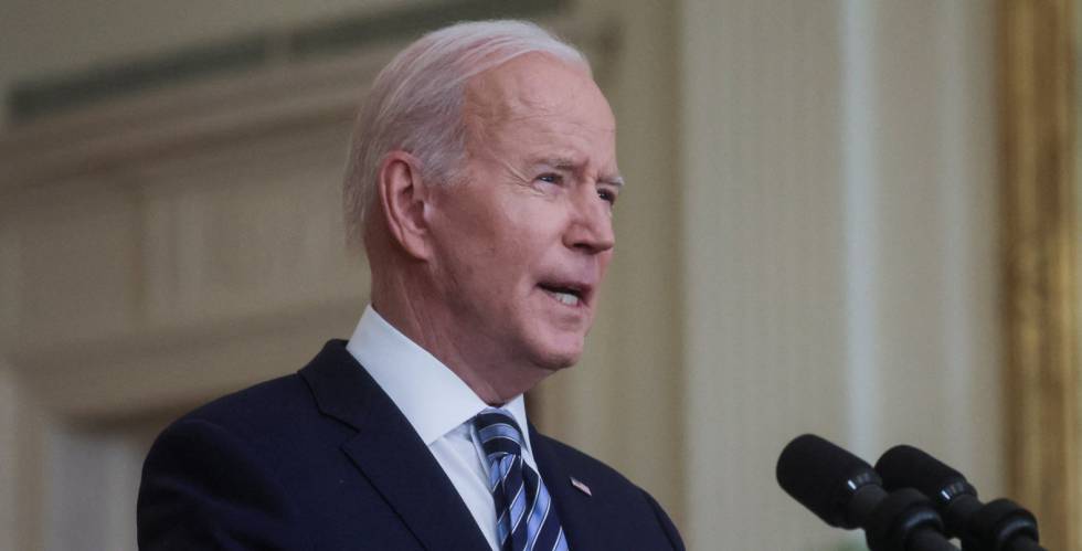 Biden anuncia un nuevo arsenal de sanciones y acusa a Putin de querer “restablecer la Unión Soviética”