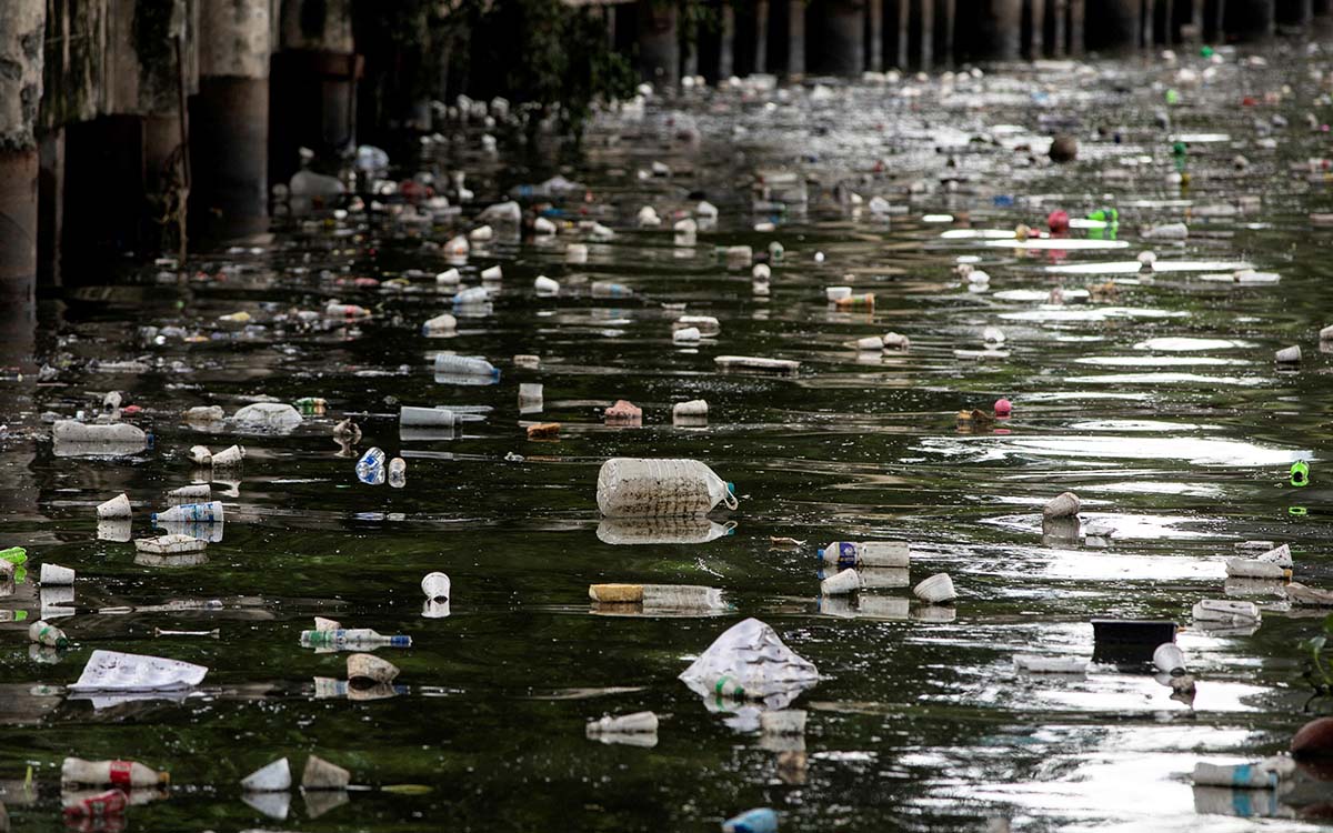 Chile dice adiós al plástico de un solo uso; dejará de producir 23 mil toneladas de basura al año