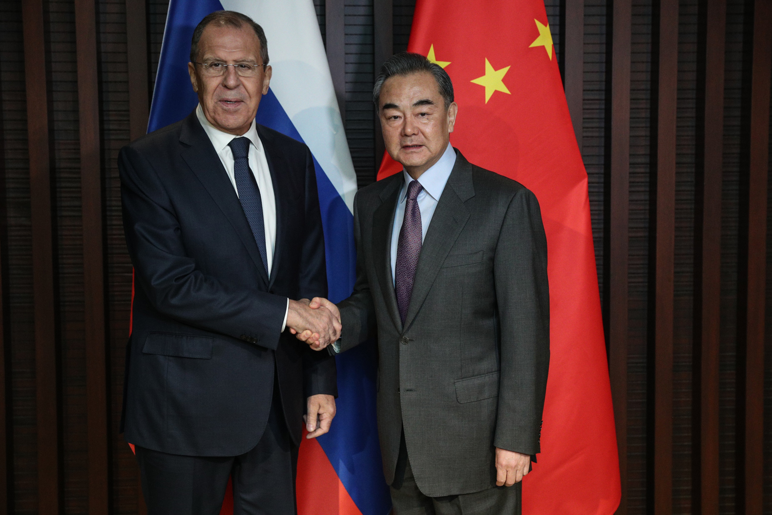 China se perfila como el paraguas de Moscú frente a las sanciones occidentales