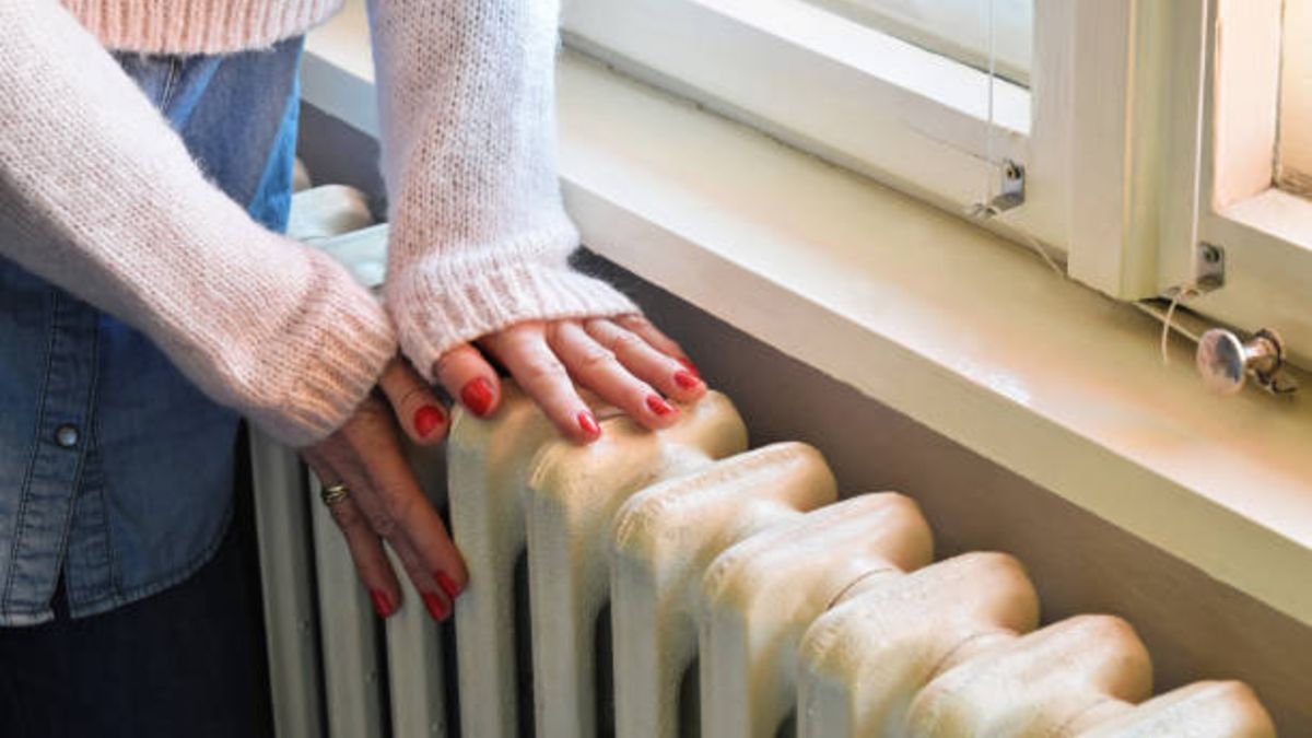 Consejos para ahorrar al encender la calefacción ante la llegada del frío