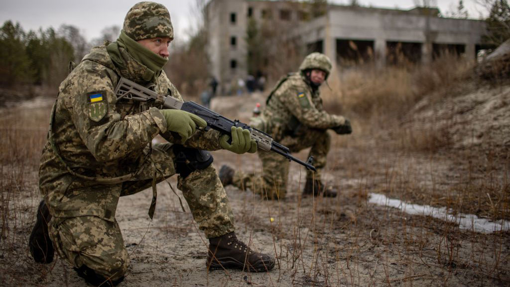 Crece el temor de una guerra en Ucrania tras la orden de Putin a sus tropas
