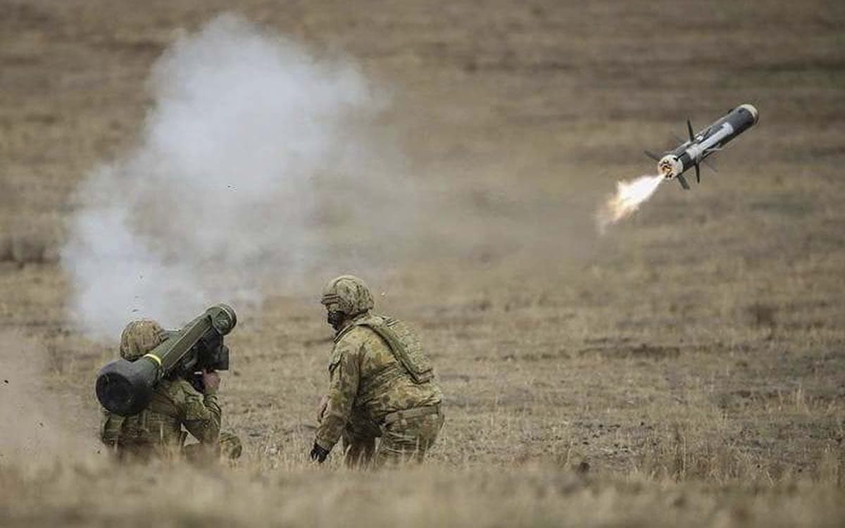 La OTAN dice que hay señales de que Rusia planea un 'ataque a gran escala' contra Ucrania