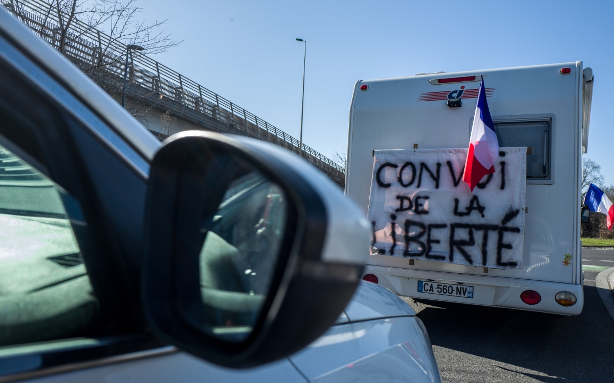 París y Bruselas prohíben protestas anticovid del ’convoy de la libertad’