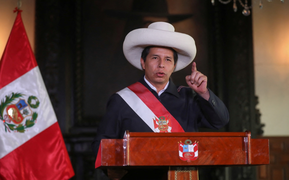 Perú | Castillo rechaza acusación de liderar presunta trama de corrupción y alerta intentos de ‘golpe’