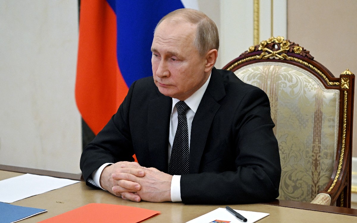 Putin ordena que se aloje y alimente a quienes abandonen el este de Ucrania