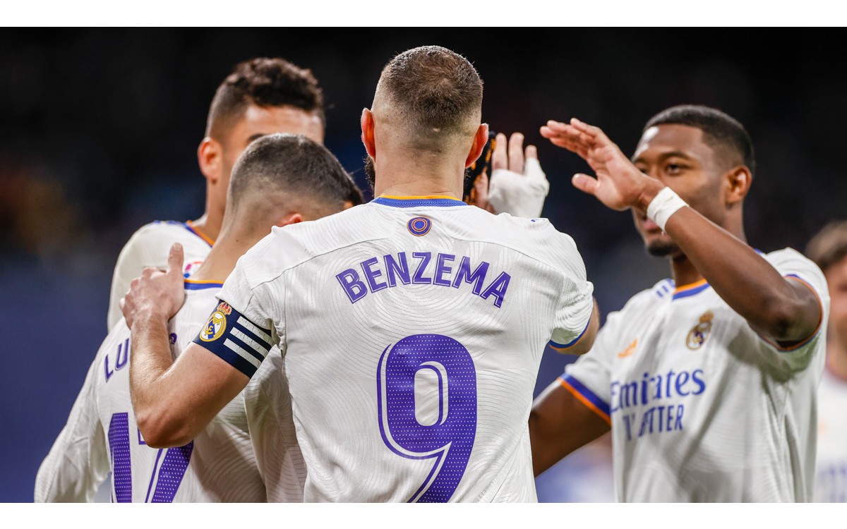 Real Madrid golea al Alavés en el Santiago Bernabéu | Tuit
