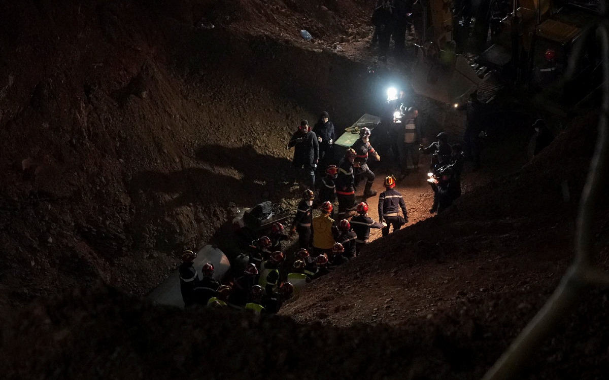 Recuperan muerto a Rayan, el niño atrapado en un pozo en Marruecos