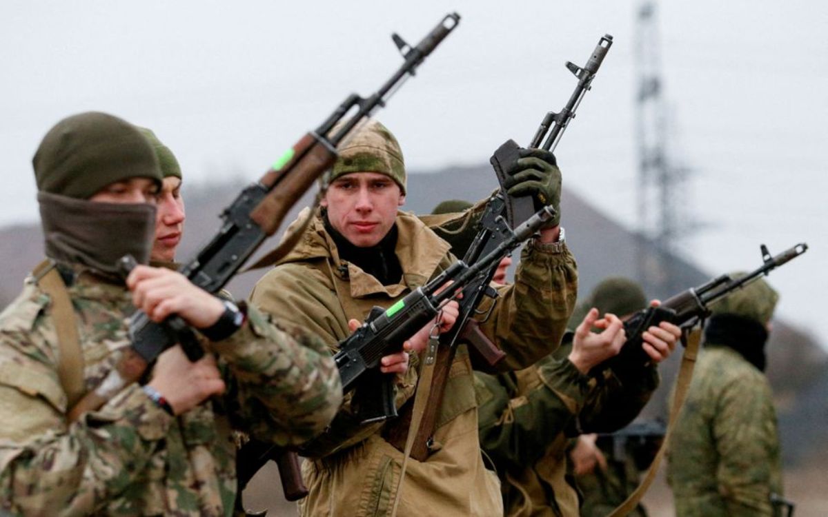 Rusia refuerza su despliegue militar cerca de Ucrania, advierte empresa de EU