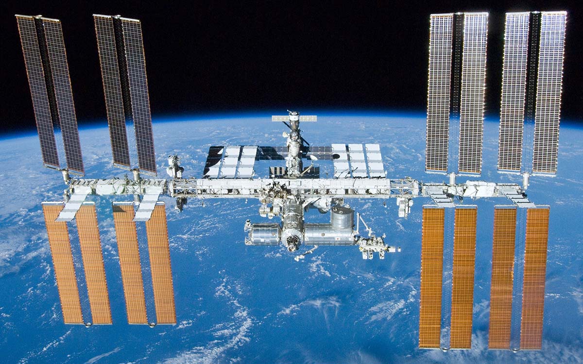 Sanciones de EU a Rusia amenazan el futuro de la Estación Espacial Internacional