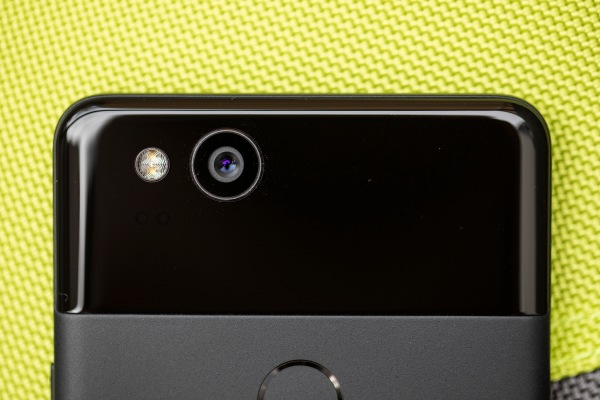 The Pixel 2’s Visual Core photo processor now works with Instagram, WhatsApp and Snapchat