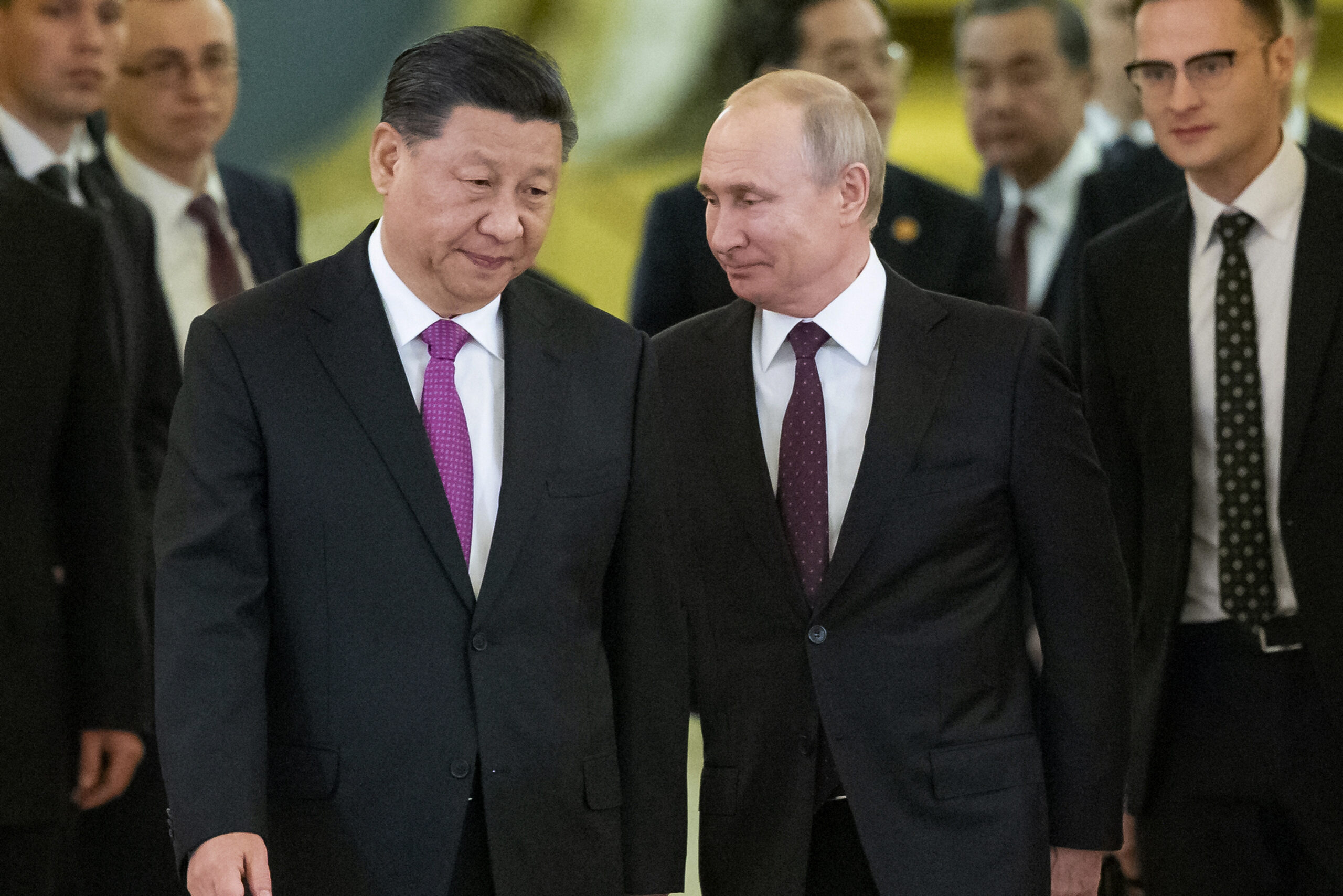 La UE reclama a China que se mantenga neutral en la guerra de Putin contra Ucrania