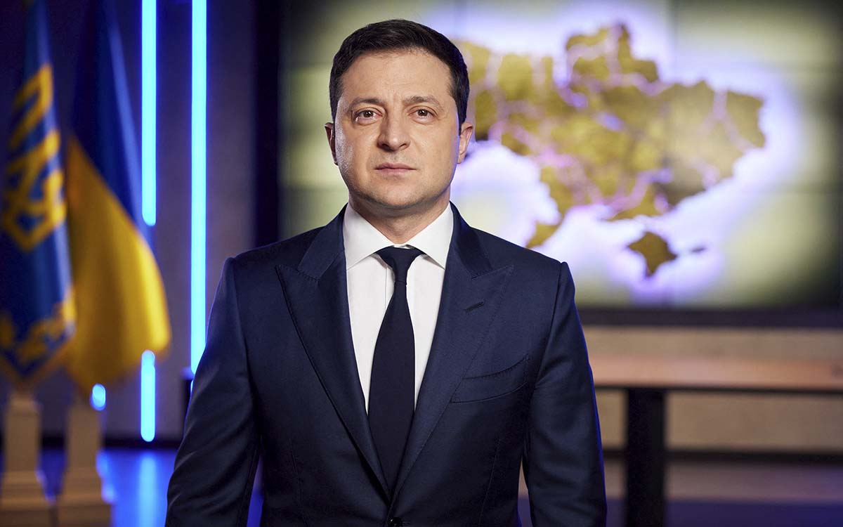 Ucrania valorará si rompe relaciones con Rusia, asegura presidente Zelenski