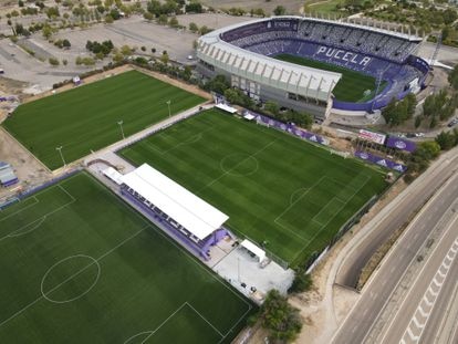 Vista aérea del estadio del Real Valladolid, el José Zorrilla, y de los campos de entrenamiento aledaños.