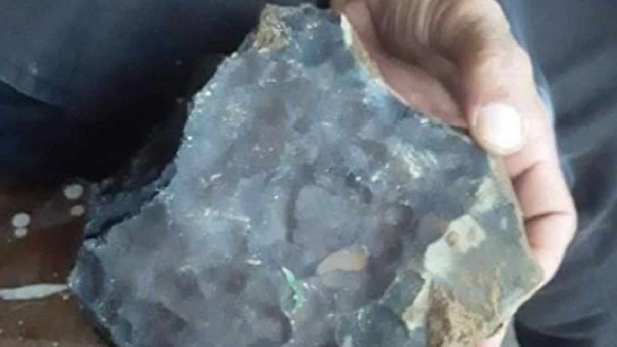 Un meteorito se estrella contra el tejado de su casa y gana más de 1,5 millones de euros