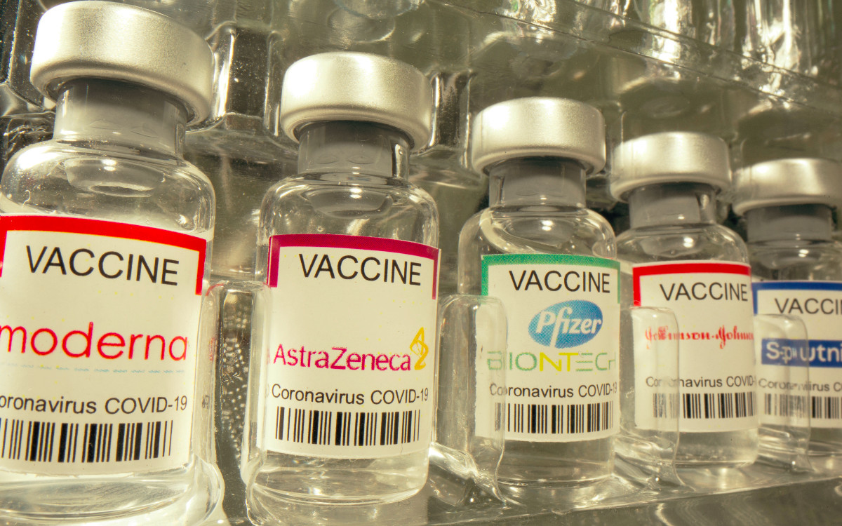 Vacunación será el legado de la pandemia: Alejandro Macías, infectólogo