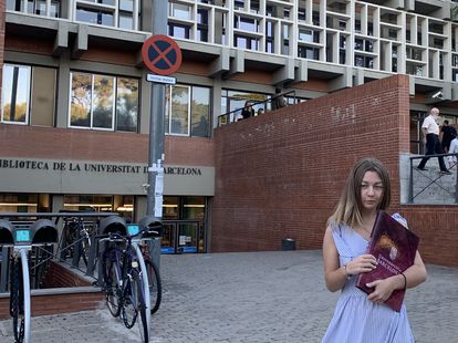 Kateryna Hryhoryeva, estudiante ucrania, en la Universidad de Barcelona en 2021.