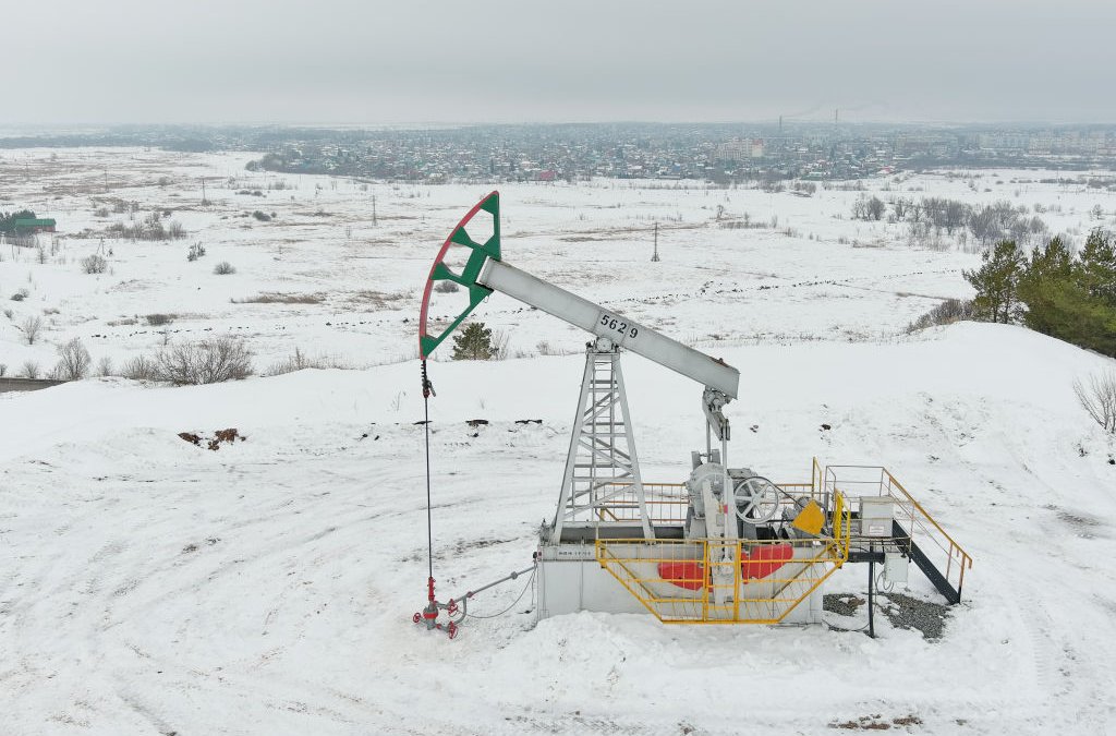 Cámara Baja trabaja en un proyecto para prohibir las importaciones de petróleo ruso a EEUU
