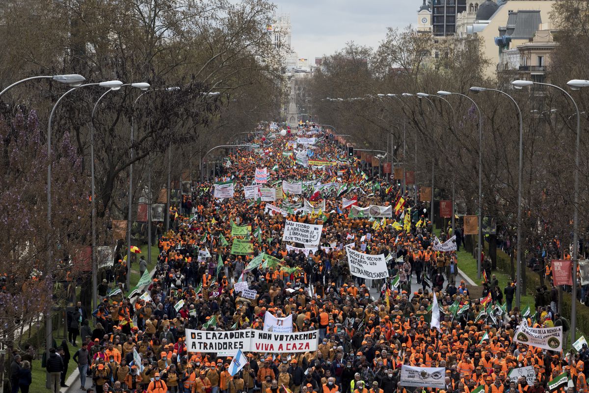 Las federaciones de caza gastaron 1,4 millones en 1.185 autobuses para la protesta del campo en Madrid