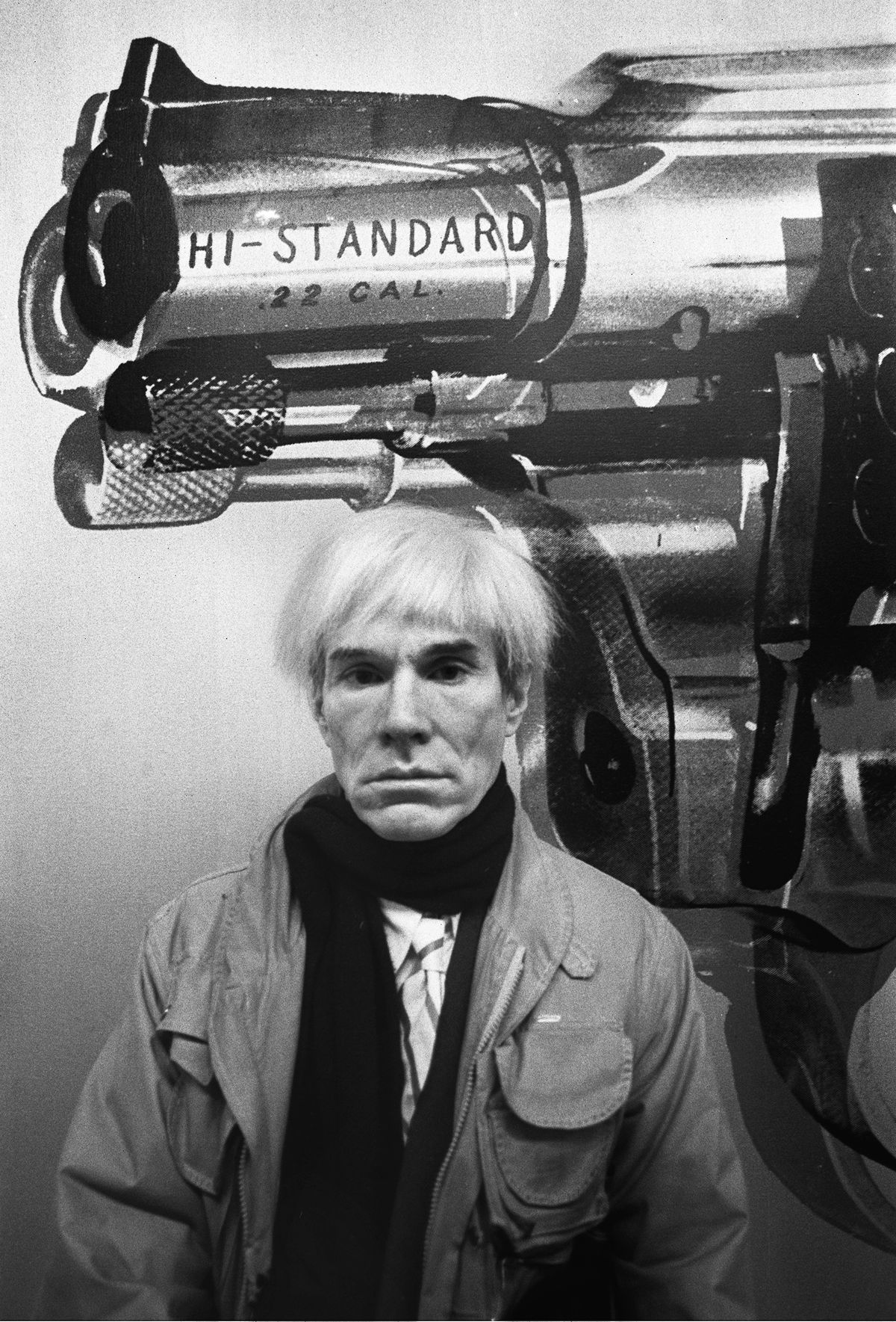 Warhol, creíble, serio y realista
