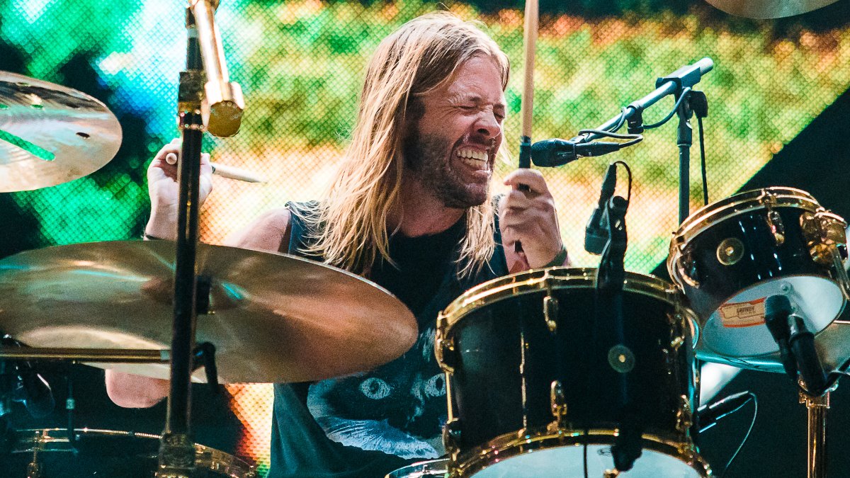 La banda Foo Fighters cancela su gira tras la muerte del baterista Taylor Hawkins