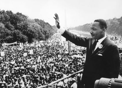Martin Luther King en el Memorial a Lincoln durante su célébre 'I have a dream'.