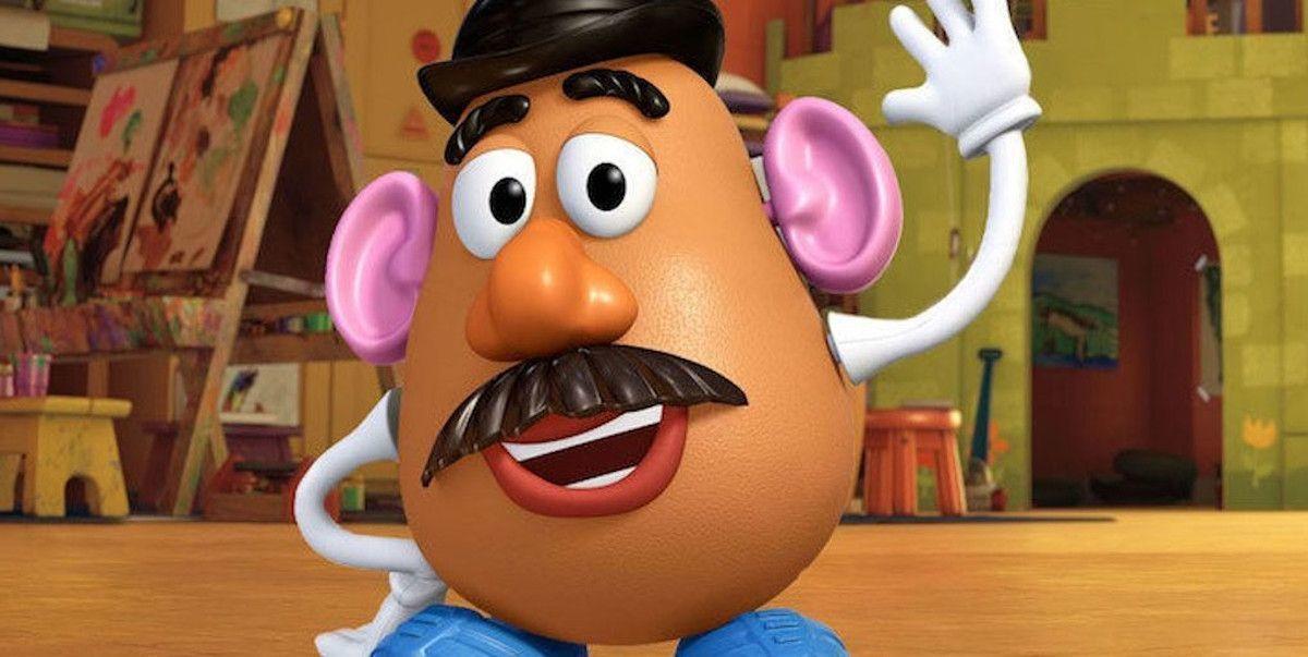 Adolescente británico establece un nuevo récord mundial por ensamblar el juguete Mr. Potato Head