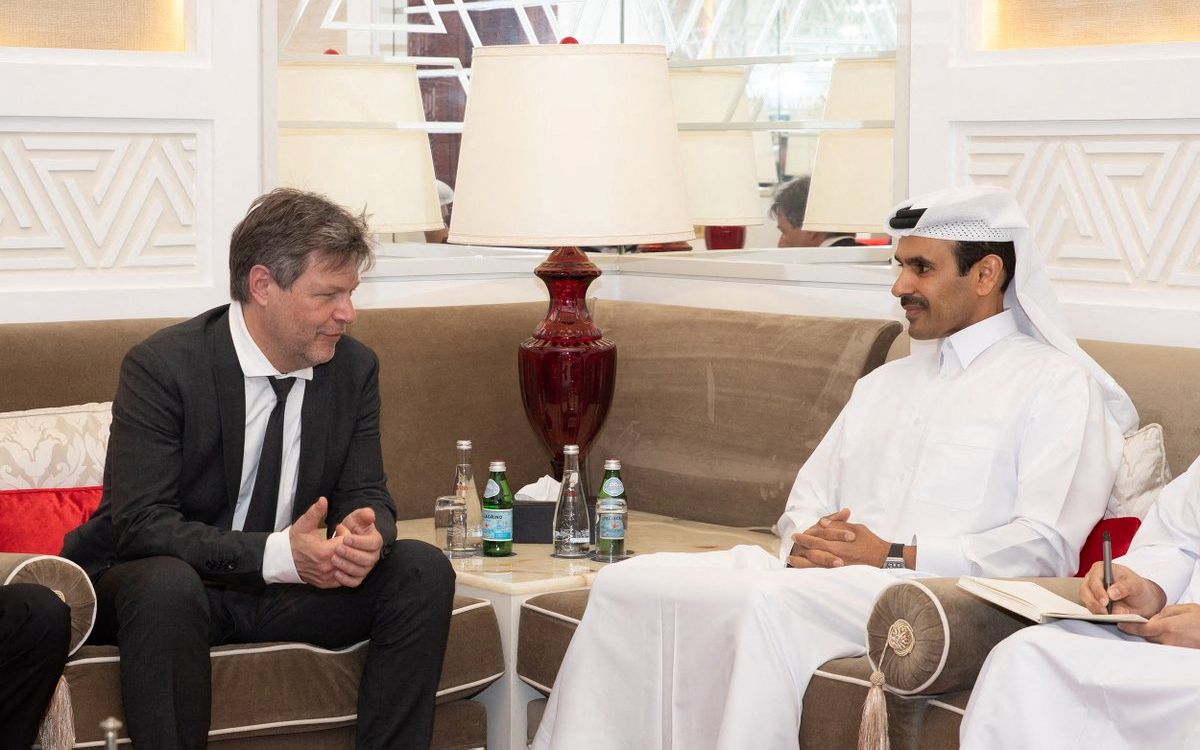 Alemania firma acuerdo energético con Qatar; busca reducir dependencia de Rusia