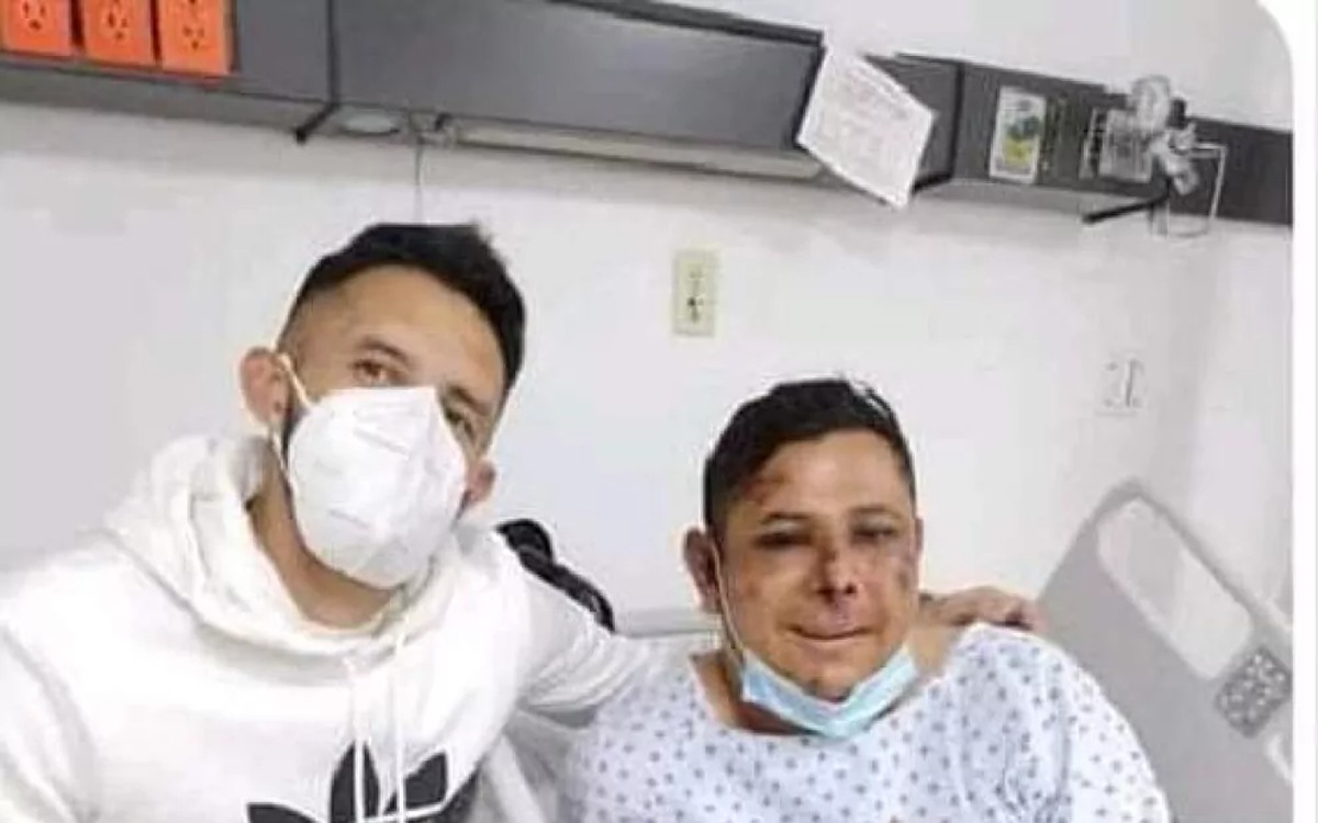 Anima Camilo Vargas a un aficionado golpeado en el Estadio Corregidora | Video
