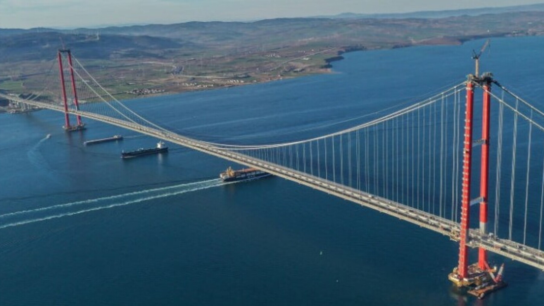 Así es el nuevo puente colgante más largo del mundo, que conecta Europa y Asia