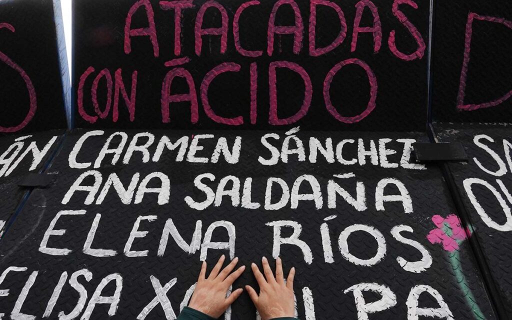 Ataques con ácido serán considerados como violencia física contra las mujeres