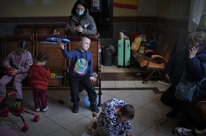 Bombazos contra el alma: el duelo de los desplazados por la guerra en Ucrania