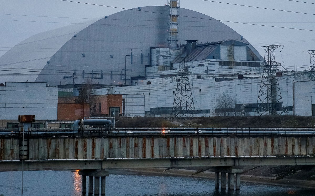 Centrales nucleares de Chernóbil y Zaporiyia son operadas por personal ucraniano: Rusia